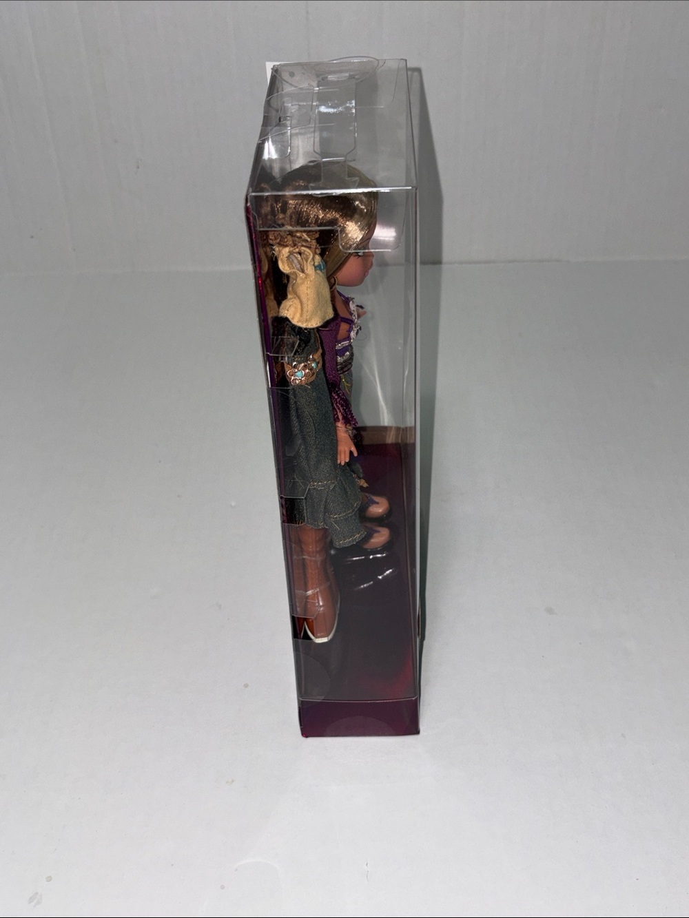 MGA Bratz Fianna Doll NWT - Picture 4 of 7